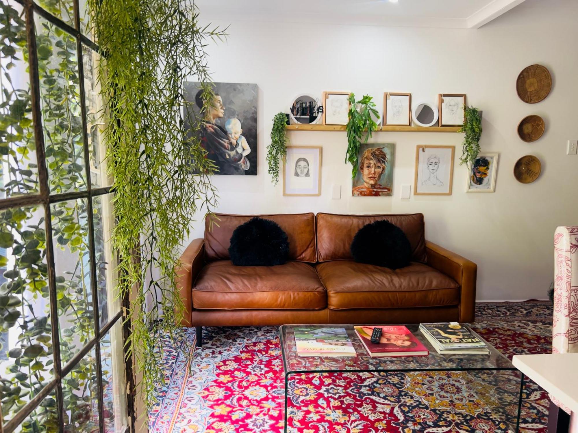Art-Inspired Bedroom Close To Cbd Mossel Bay Luaran gambar