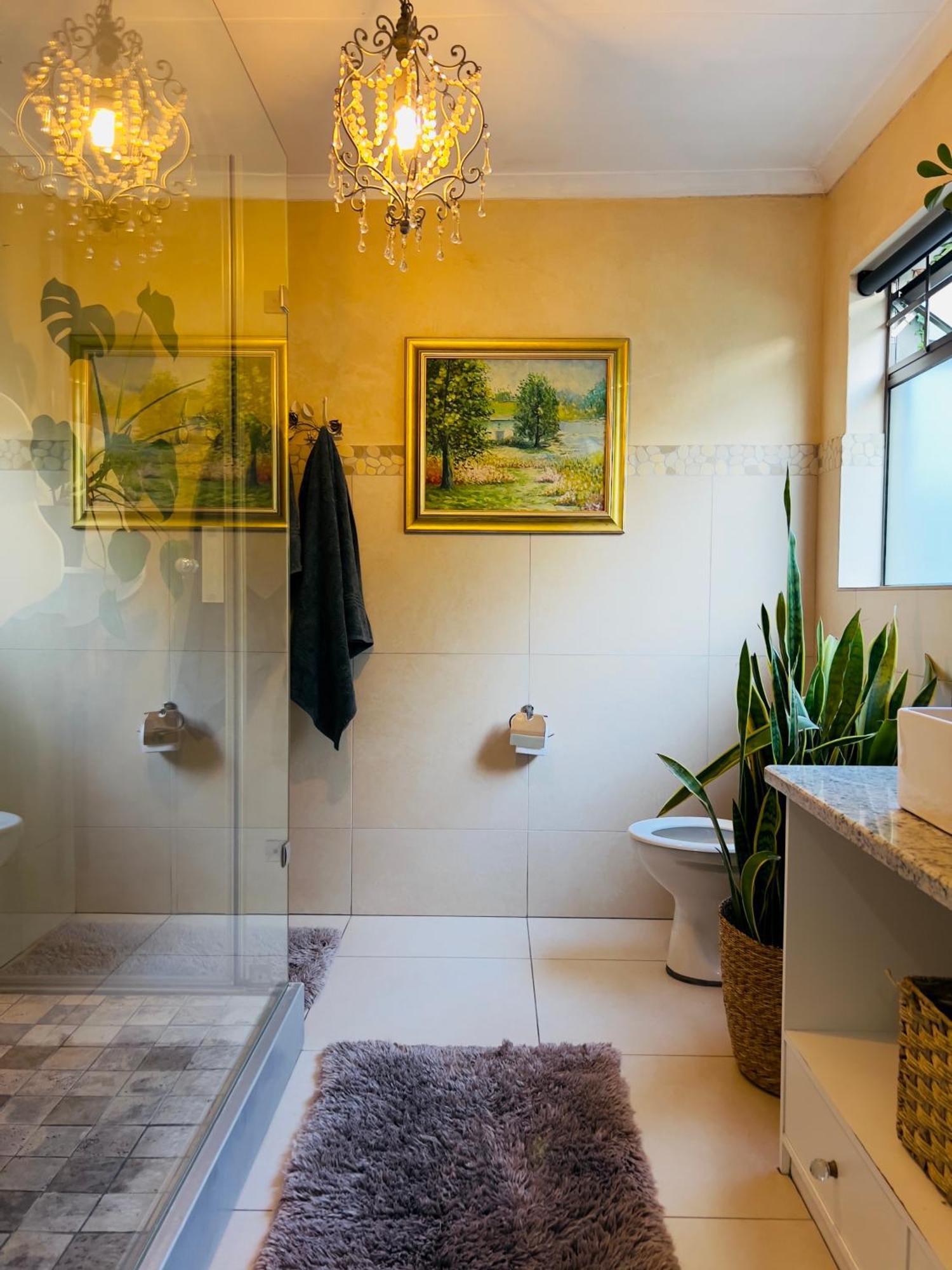 Art-Inspired Bedroom Close To Cbd Mossel Bay Luaran gambar